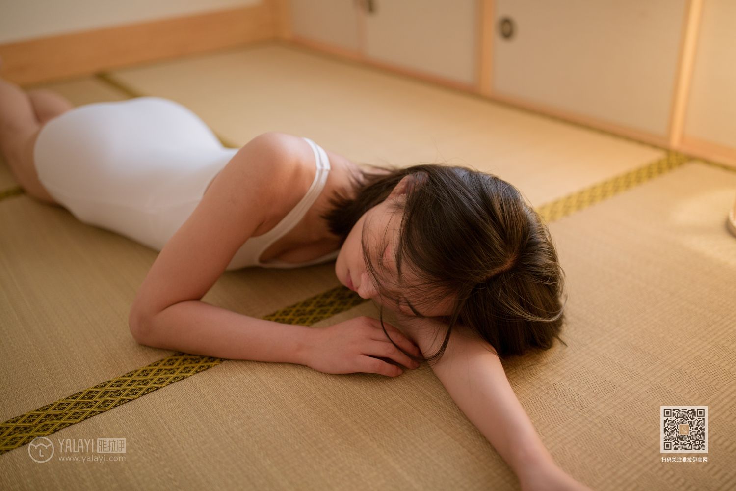 [YALAYI雅拉伊]高清写真图 2019.09.25 No.411 无趣 楚楚