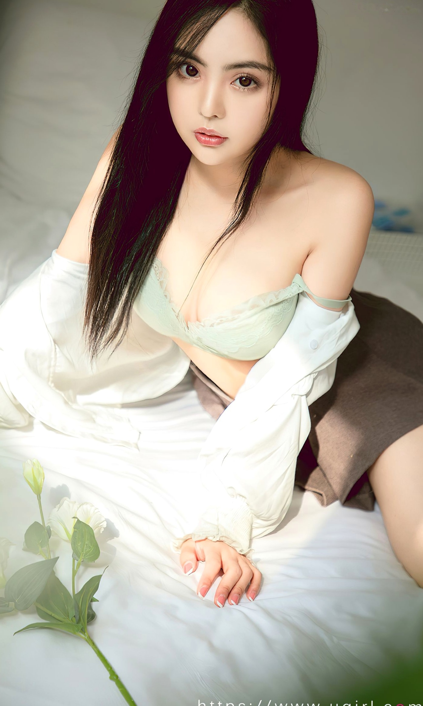 Gallery - UGirlsApp尤果圈 - Chiness Model 爱尤物 - Love Beauty -2642-柳嫣嫣-《含蓄的呢喃》私房照，黑色镂空蕾丝内衣诱惑，卧室床上的性感女神爱尤物 - Love Beauty 性感内衣私房照诱惑尤果网 - Chiness Model  柳嫣嫣女神私房照_秀色女神 - image 2