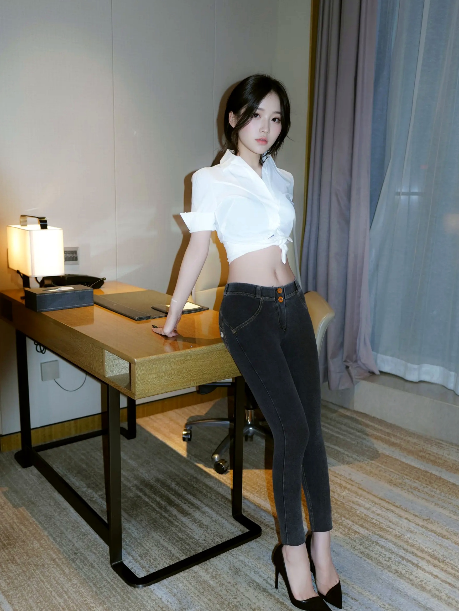 Gallery - 汁汁 - 实习期女秘书，职场OL制服与私房内衣双重诱惑 [87P]制服诱惑私房照性感气质清纯内衣 汁汁女神私房照_秀色女神 - image 72