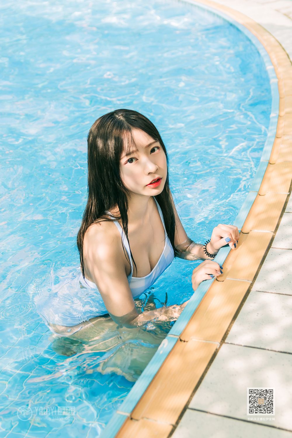 [YALAYI雅拉伊]高清写真图 2019.10.22 No.437 夏日回忆 阿禾