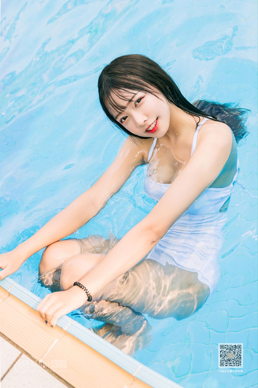[YALAYI雅拉伊]高清写真图 2019.10.22 No.437 夏日回忆 阿禾