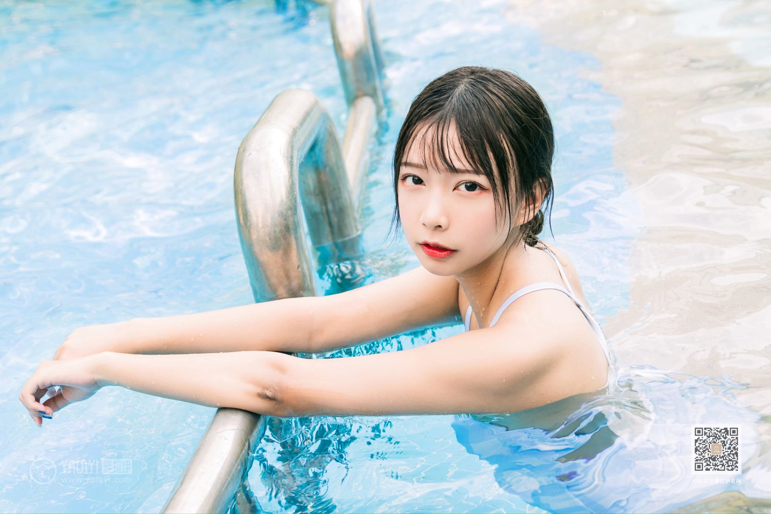 [YALAYI雅拉伊]高清写真图 2019.10.22 No.437 夏日回忆 阿禾