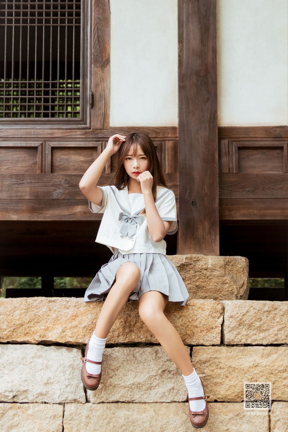 [YALAYI雅拉伊]高清写真图 2019.11.22 No.471 越秀百褶裙少女 阿禾