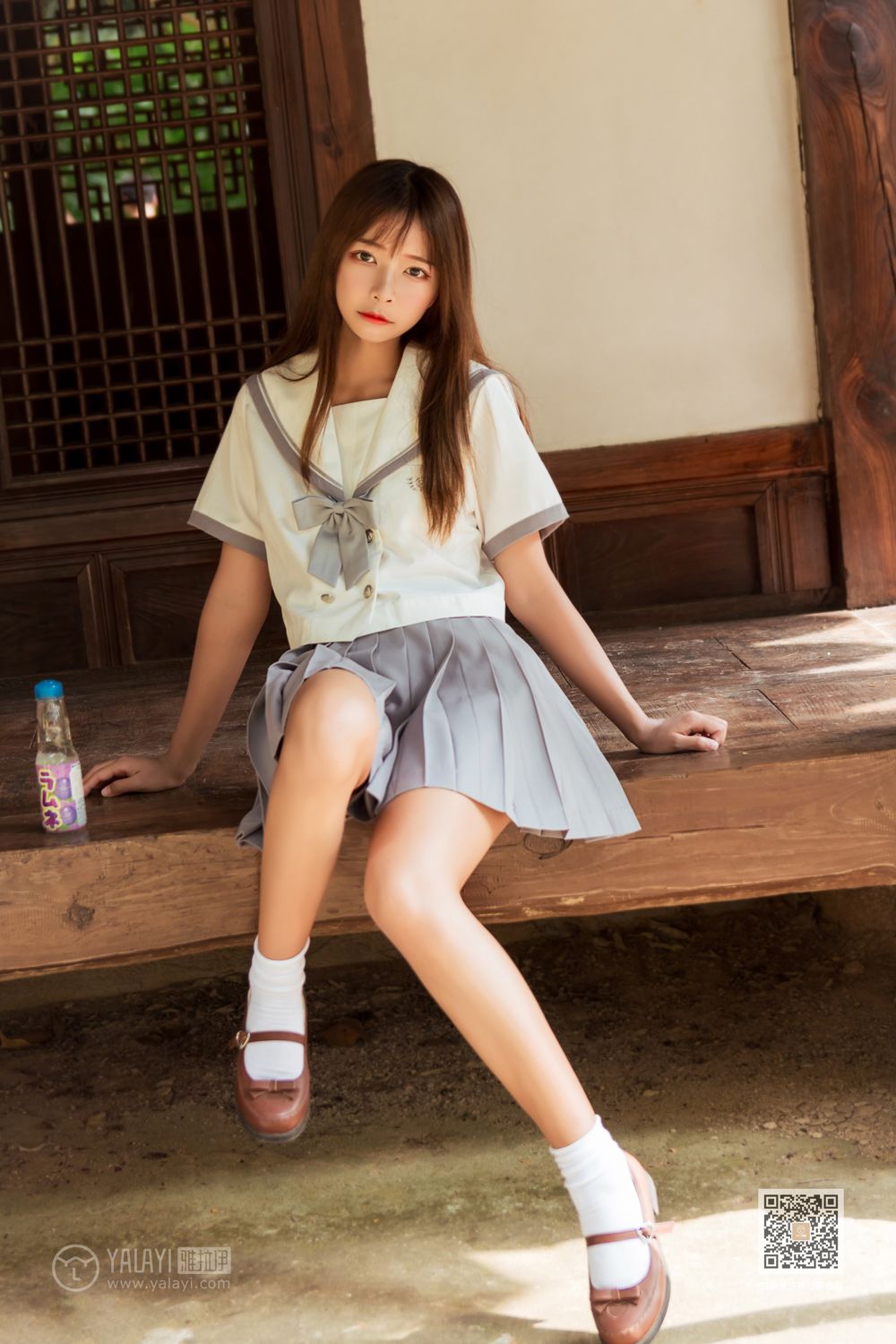 [YALAYI雅拉伊]高清写真图 2019.11.22 No.471 越秀百褶裙少女 阿禾