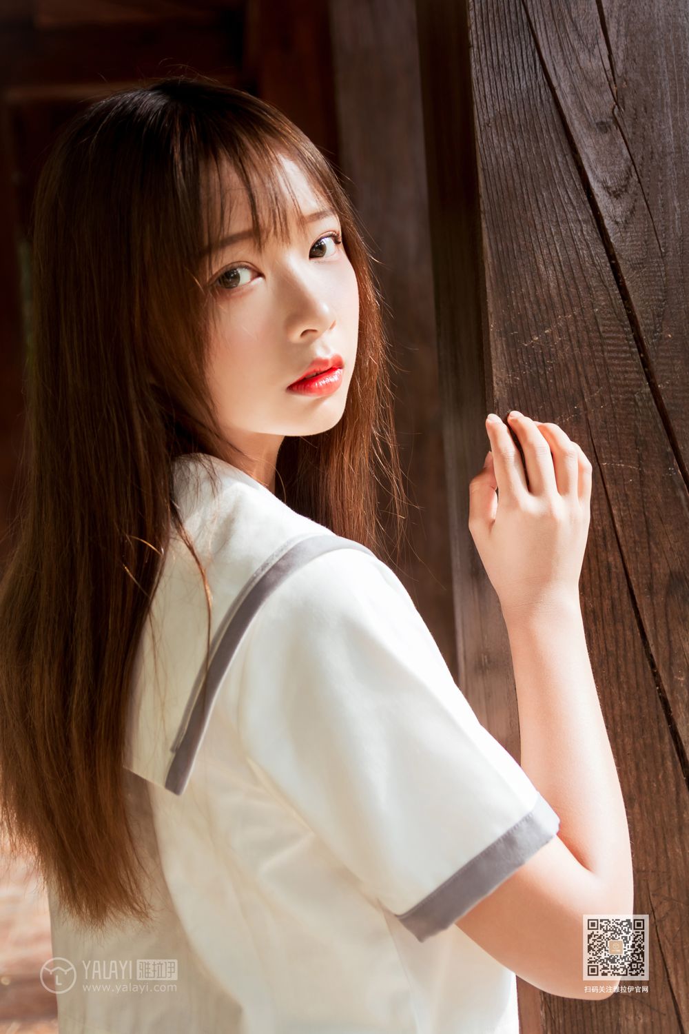 [YALAYI雅拉伊]高清写真图 2019.11.22 No.471 越秀百褶裙少女 阿禾