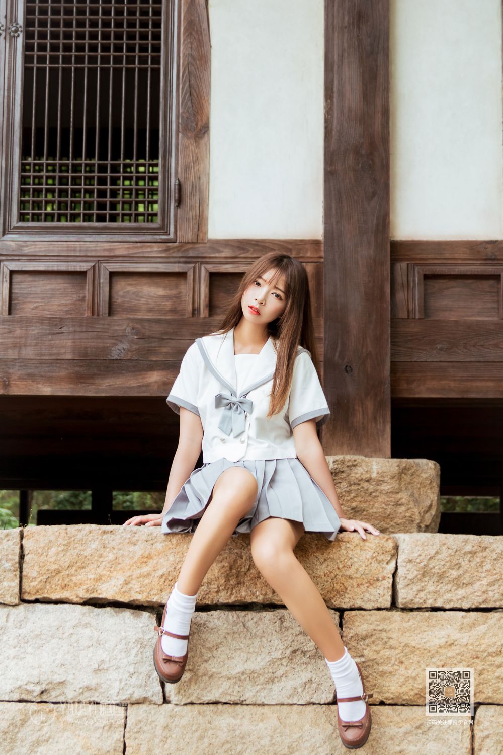 [YALAYI雅拉伊]高清写真图 2019.11.22 No.471 越秀百褶裙少女 阿禾