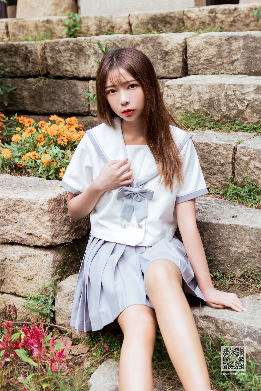 [YALAYI雅拉伊]高清写真图 2019.11.22 No.471 越秀百褶裙少女 阿禾