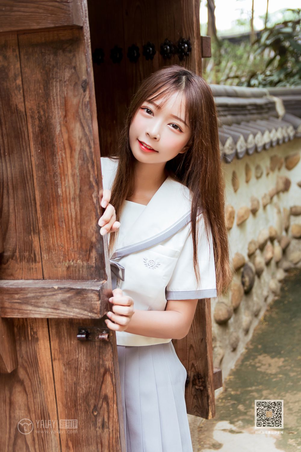 [YALAYI雅拉伊]高清写真图 2019.11.22 No.471 越秀百褶裙少女 阿禾
