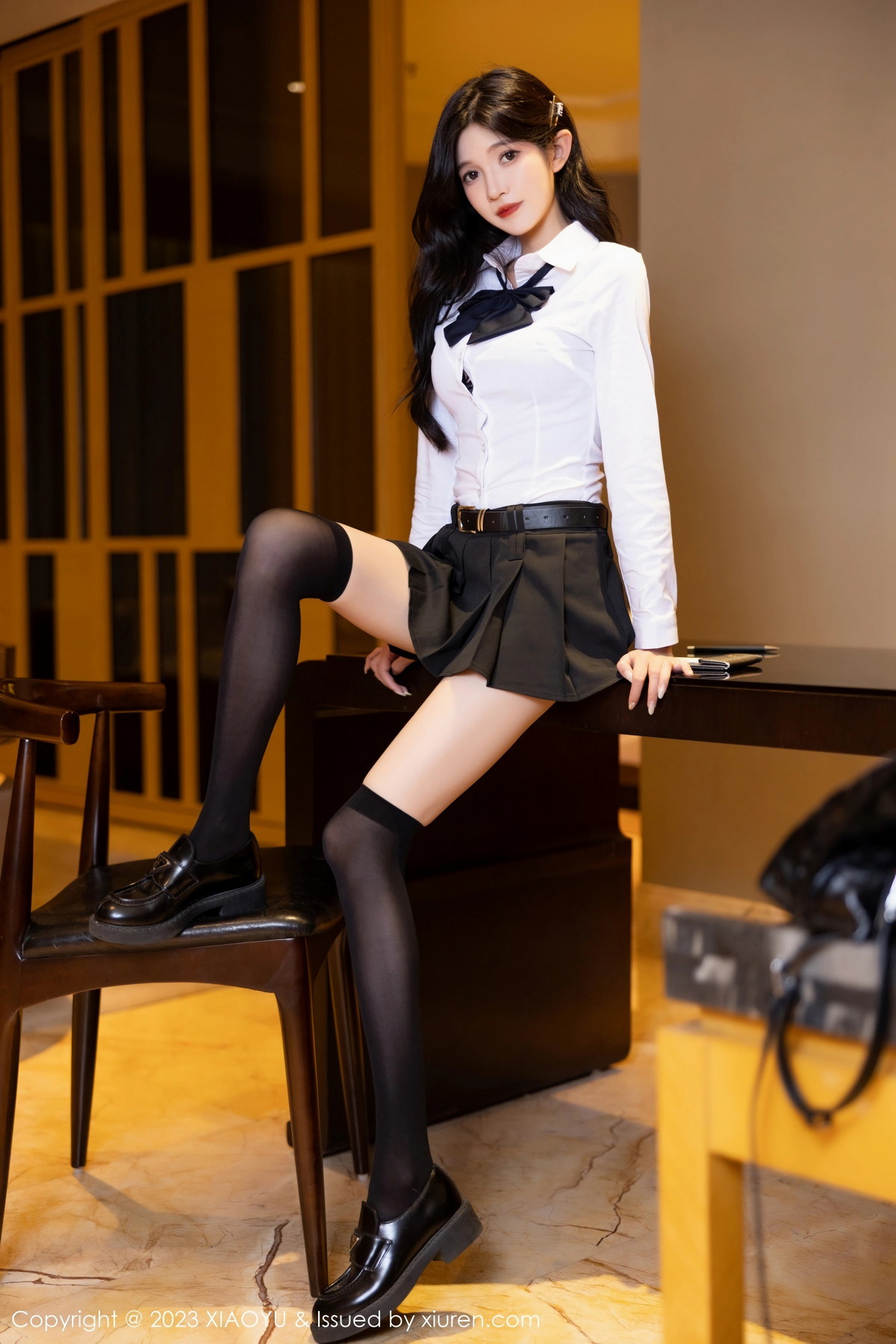 [XIAOYU]高清写真图 2023.11.22 VOL.1150 程程程- 短裙美腿