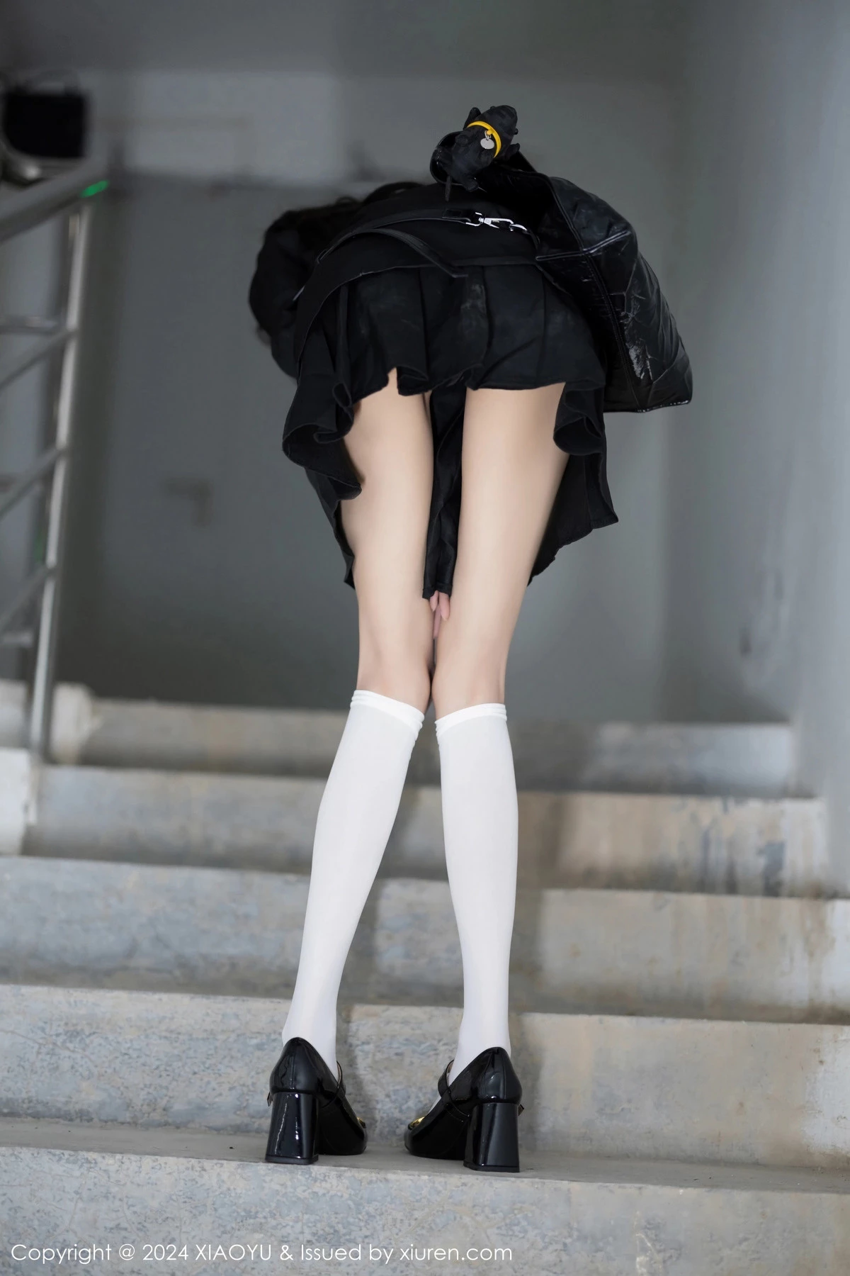 [XIAOYU]高清写真图 2024.02.19 VOL.1204 程程程- 制服美腿