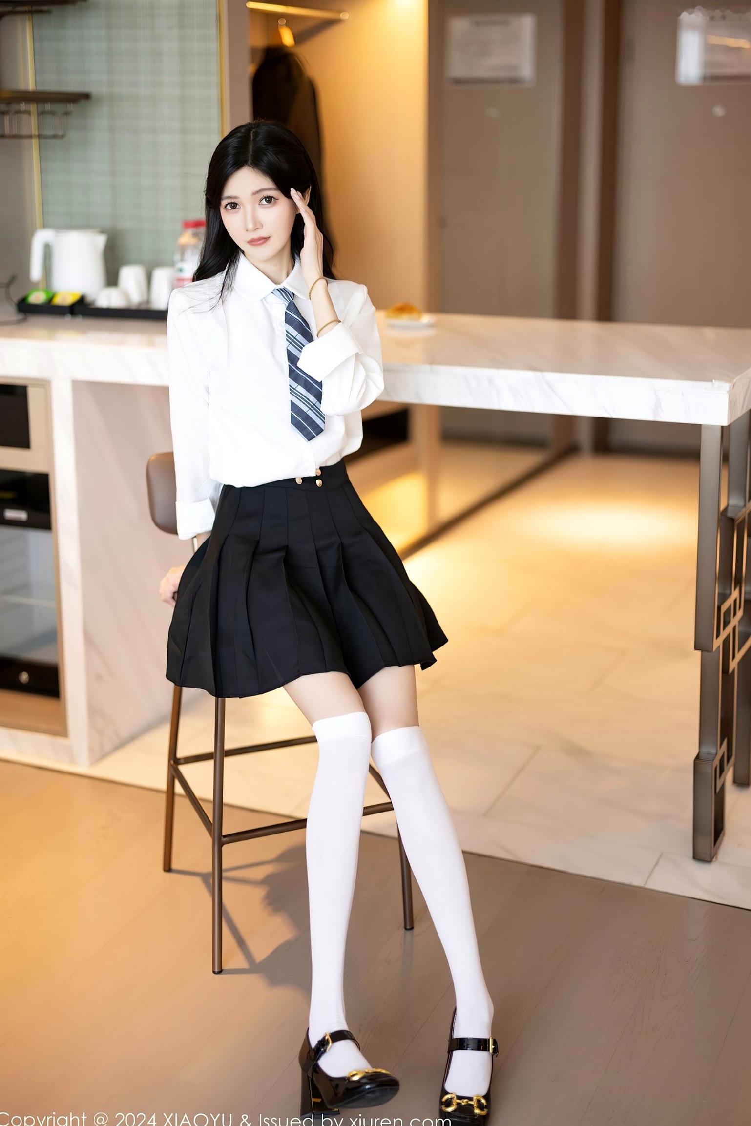 Gallery - 语画界 - Painting World -程程程：日系JK校服制服诱惑，白衬衫配黑短裙私房写真系列 - 1204期语画界 - Painting World 制服校服诱惑私房照骨感 程程程女神私房照_秀色女神 - image 27