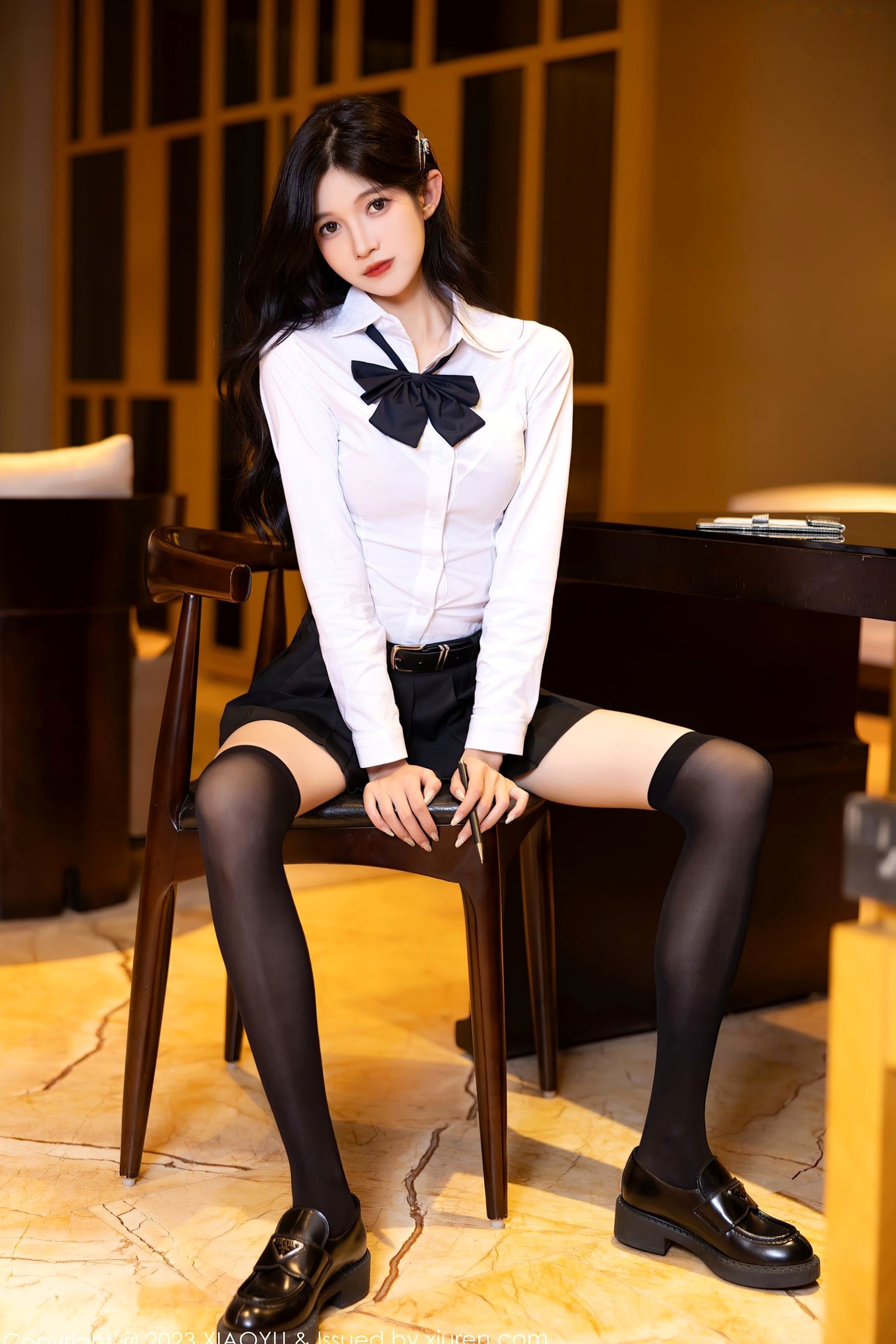 Gallery - XiaoYu语画界 - Painting World -程程程：清纯白衬衫制服诱惑，黑色蕾丝与黑丝美腿，演绎冷艳迷人私房写真语画界 - Painting World 性感制服诱惑黑丝私房照 程程程女神私房照_秀色女神 - image 15
