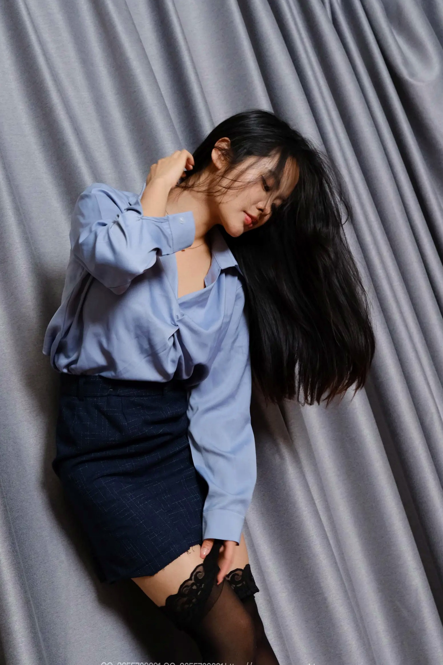 Gallery - IESS异思趣向 - Chiness Model  兔兔《蓝衣半筒袜》私房职场风 黑色丝袜长腿诱惑 气质御姐写真丝袜美腿性感私房照诱惑 兔兔女神私房照_秀色女神 - image 78