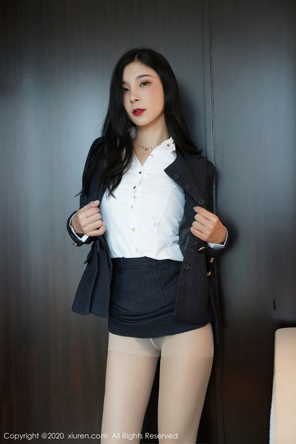 [XiuRen]高清写真图 2020.09.16 No.2564 小蛮妖Yummy