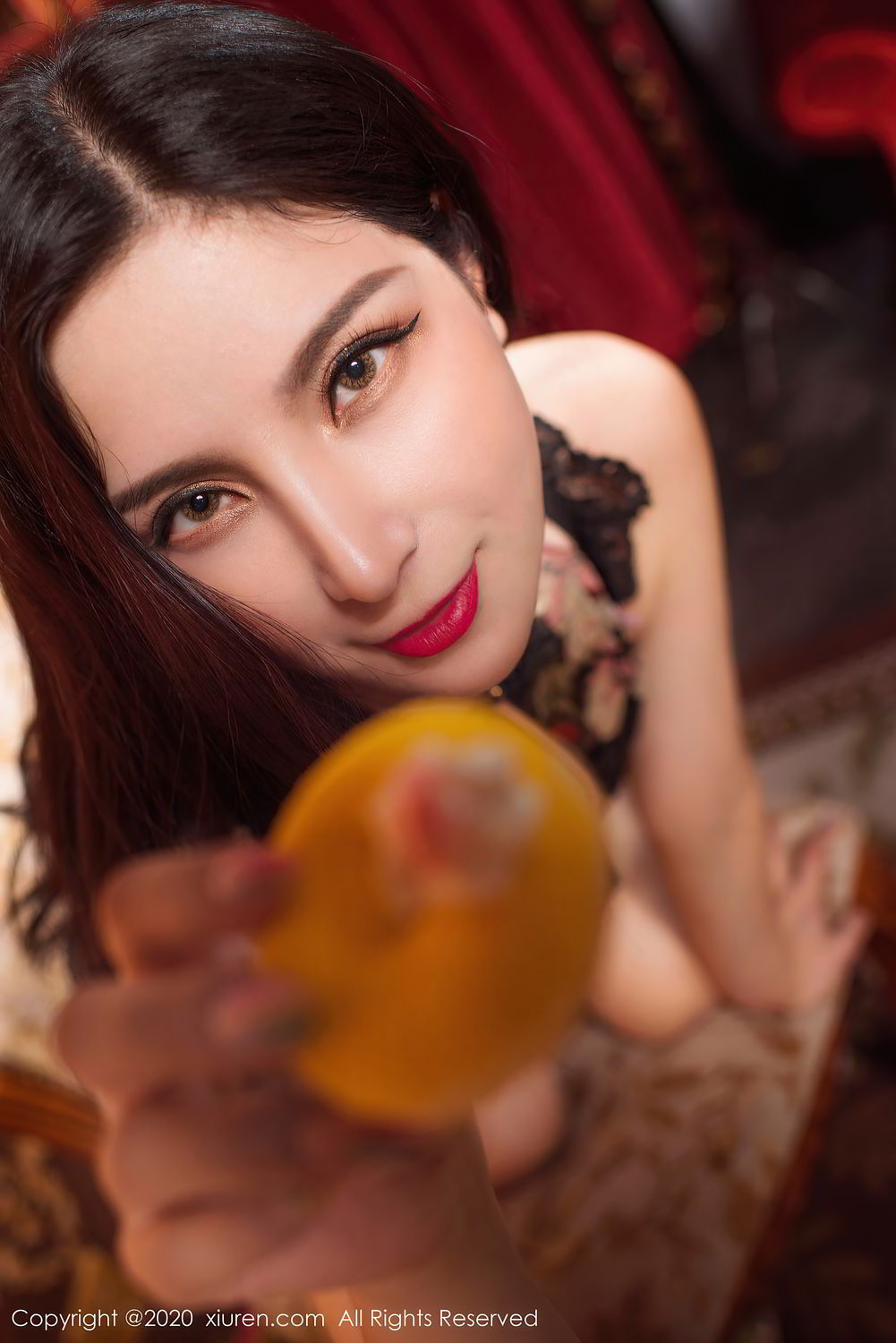 [XiuRen]高清写真图 2020.10.13 No.2643 小蛮妖Yummy
