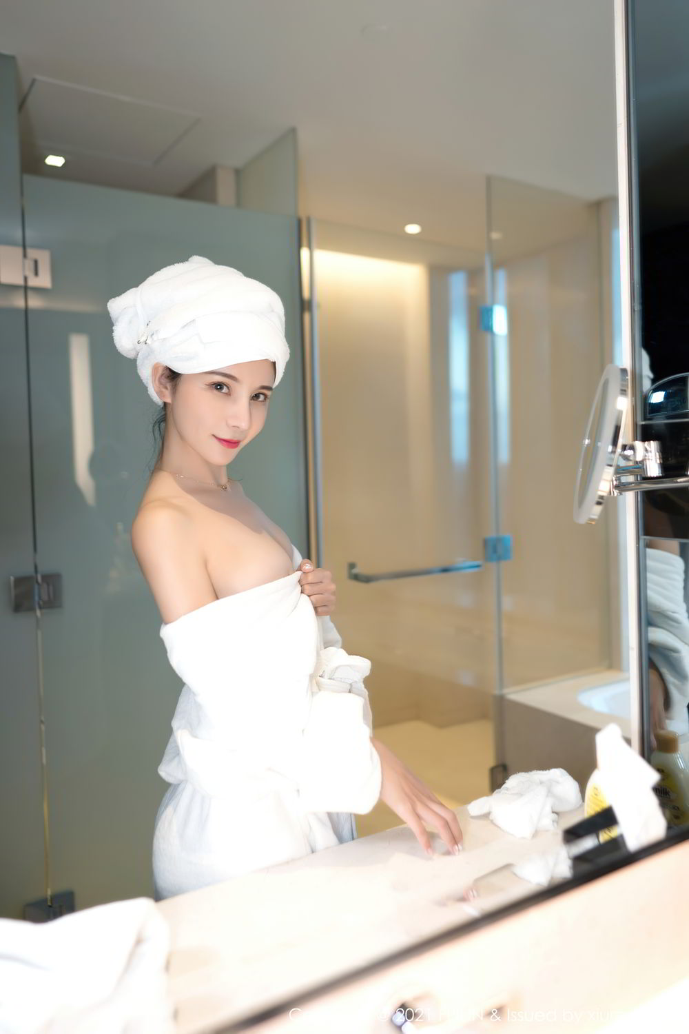 [FEILIN]高清写真图 2021.04.13 VOL.383 小蛮妖Yummy