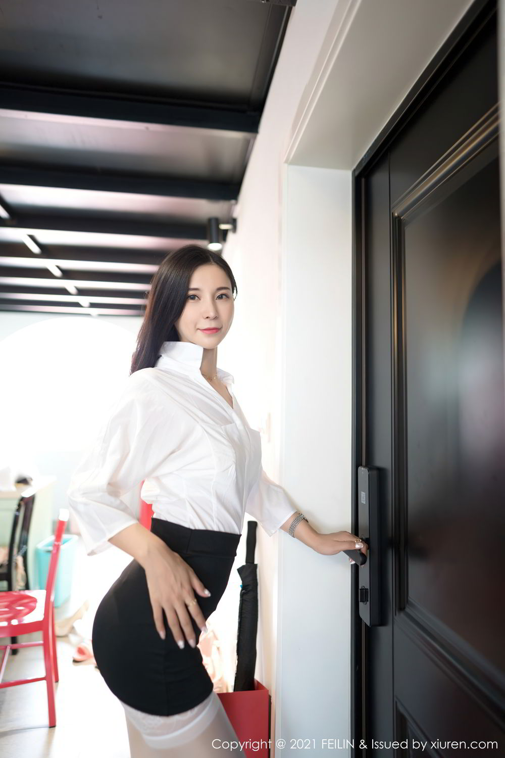 [FEILIN]高清写真图 2021.04.13 VOL.383 小蛮妖Yummy