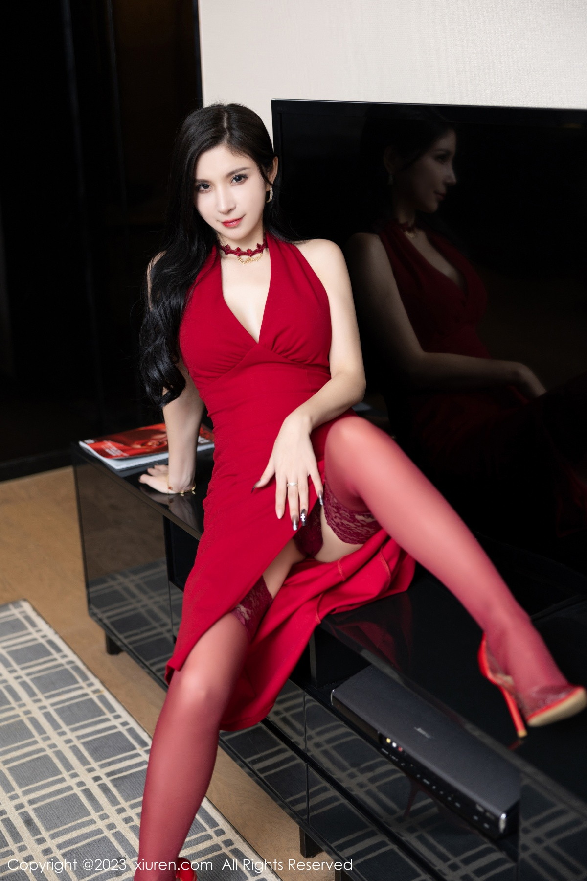 [XiuRen]高清写真图 2023.01.16 No.6140 小蛮妖Yummy 丝袜美腿