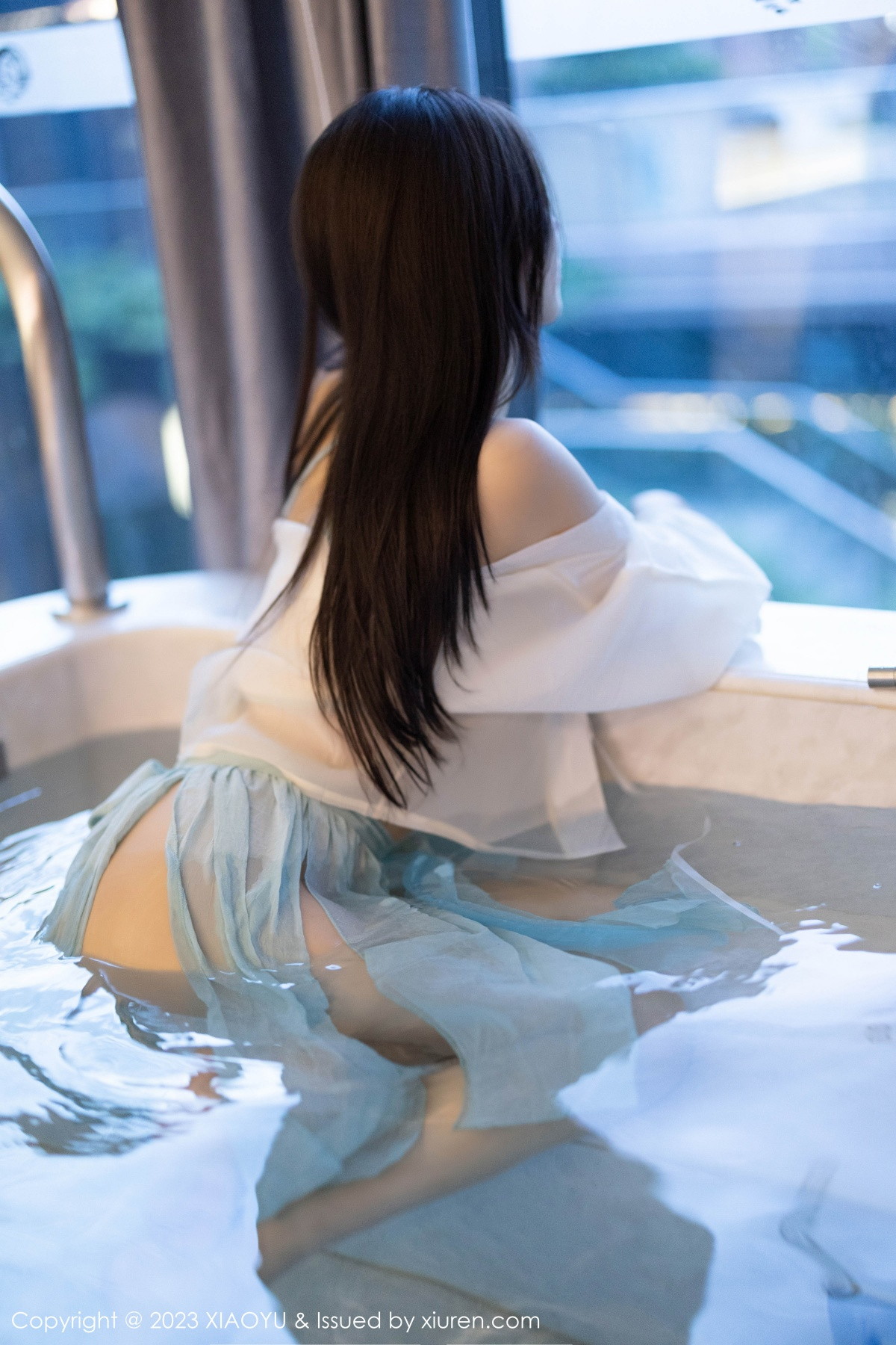 [XIAOYU]高清写真图 2023.09.07 VOL.1106 小蛮妖Yummy 古装美腿