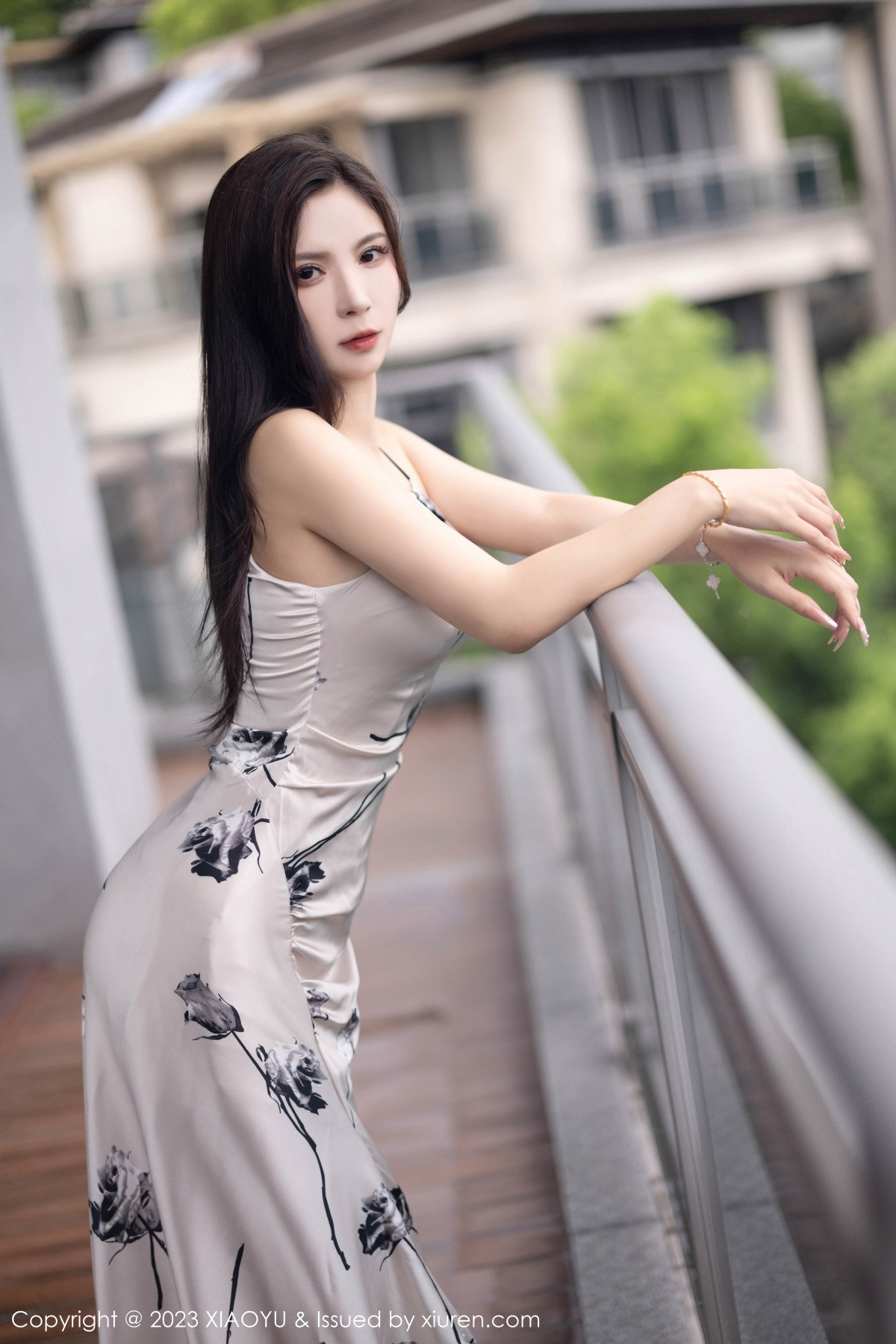 [XIAOYU]高清写真图 2023.09.26 VOL.1119 小蛮妖Yummy 长裙美腿