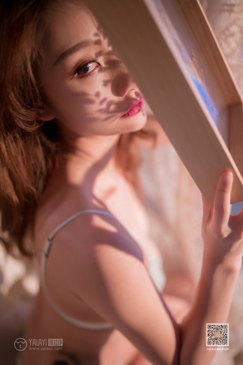 [YALAYI雅拉伊]高清写真图 2020.01.01 Vol.507 乍泄 婉儿