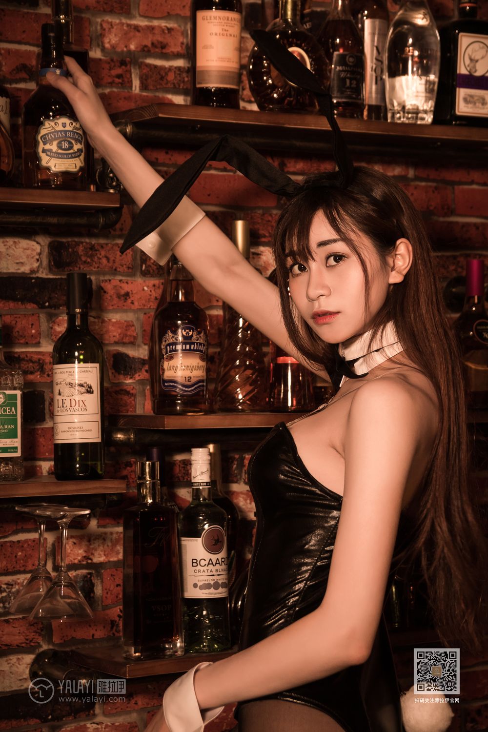 [YALAYI雅拉伊]高清写真图 2020.02.03 Vol.533 酒吧兔女郎 陈若冰