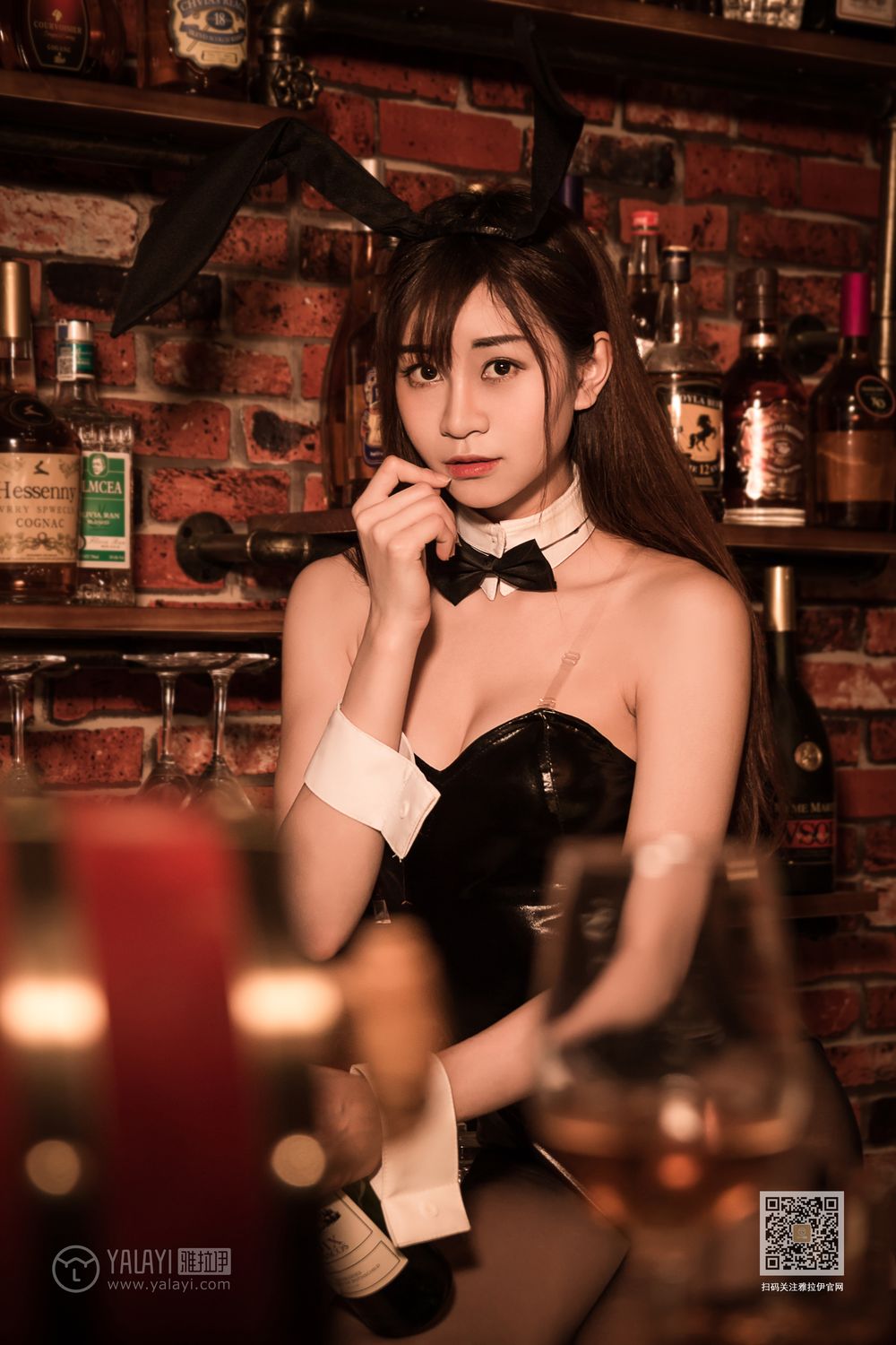 [YALAYI雅拉伊]高清写真图 2020.02.03 Vol.533 酒吧兔女郎 陈若冰