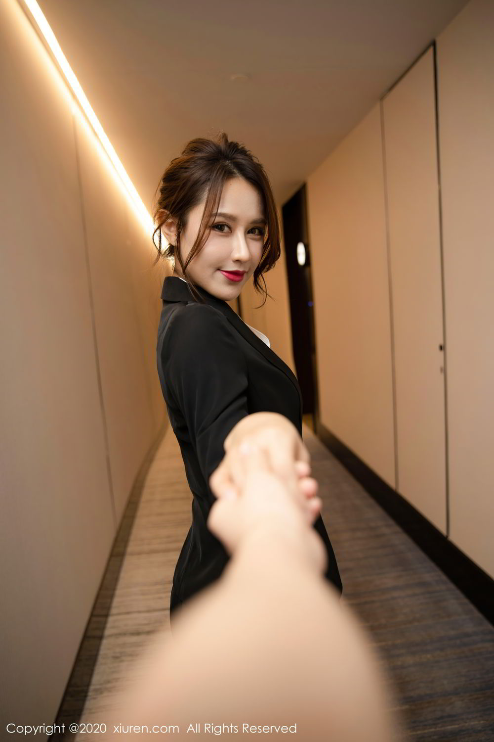 [XiuRen]高清写真图 2020.09.21 No.2580 徐安安