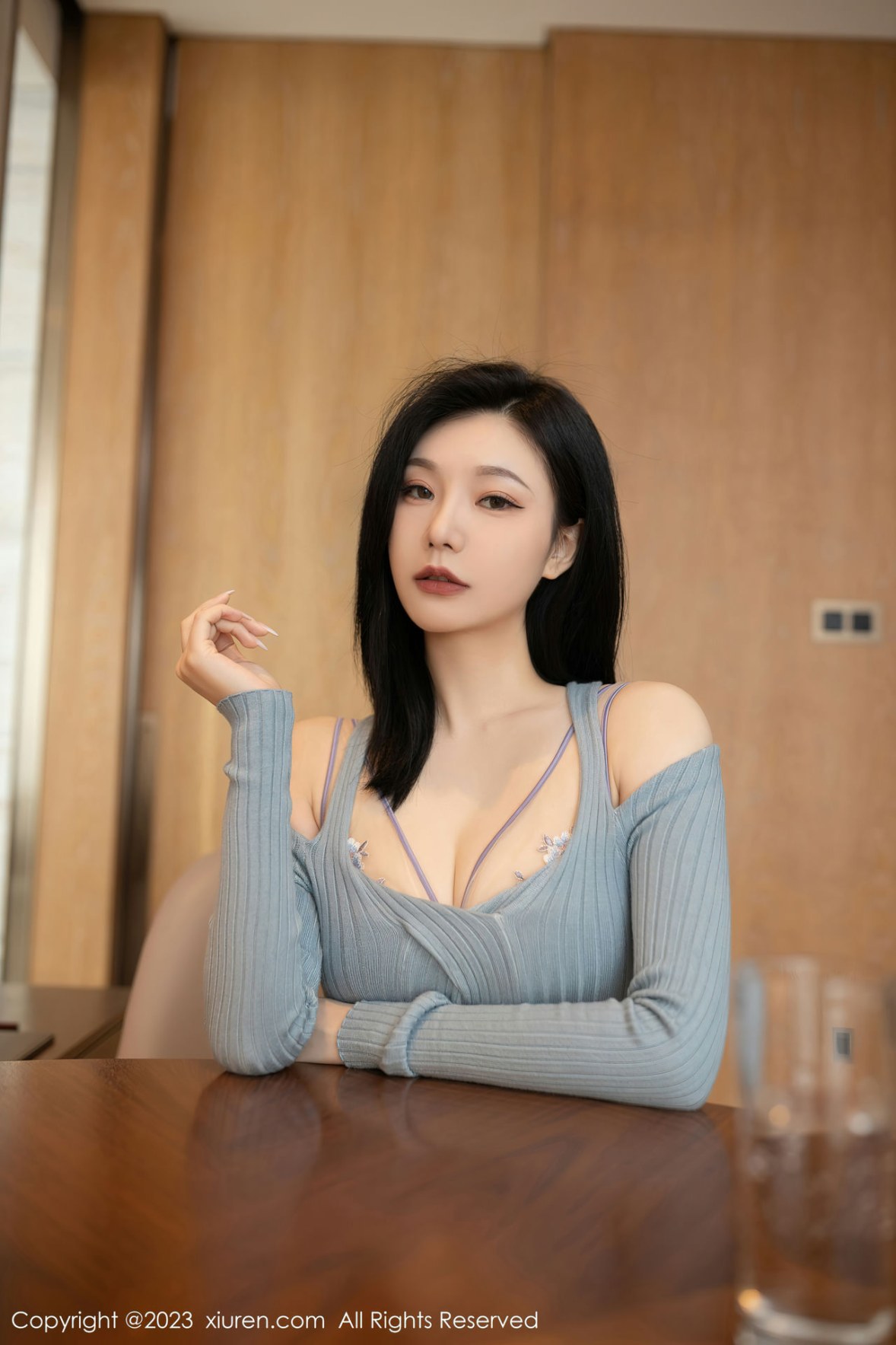 [XiuRen]高清写真图 2023.02.21 No.6300 安然anran 淑女美腿