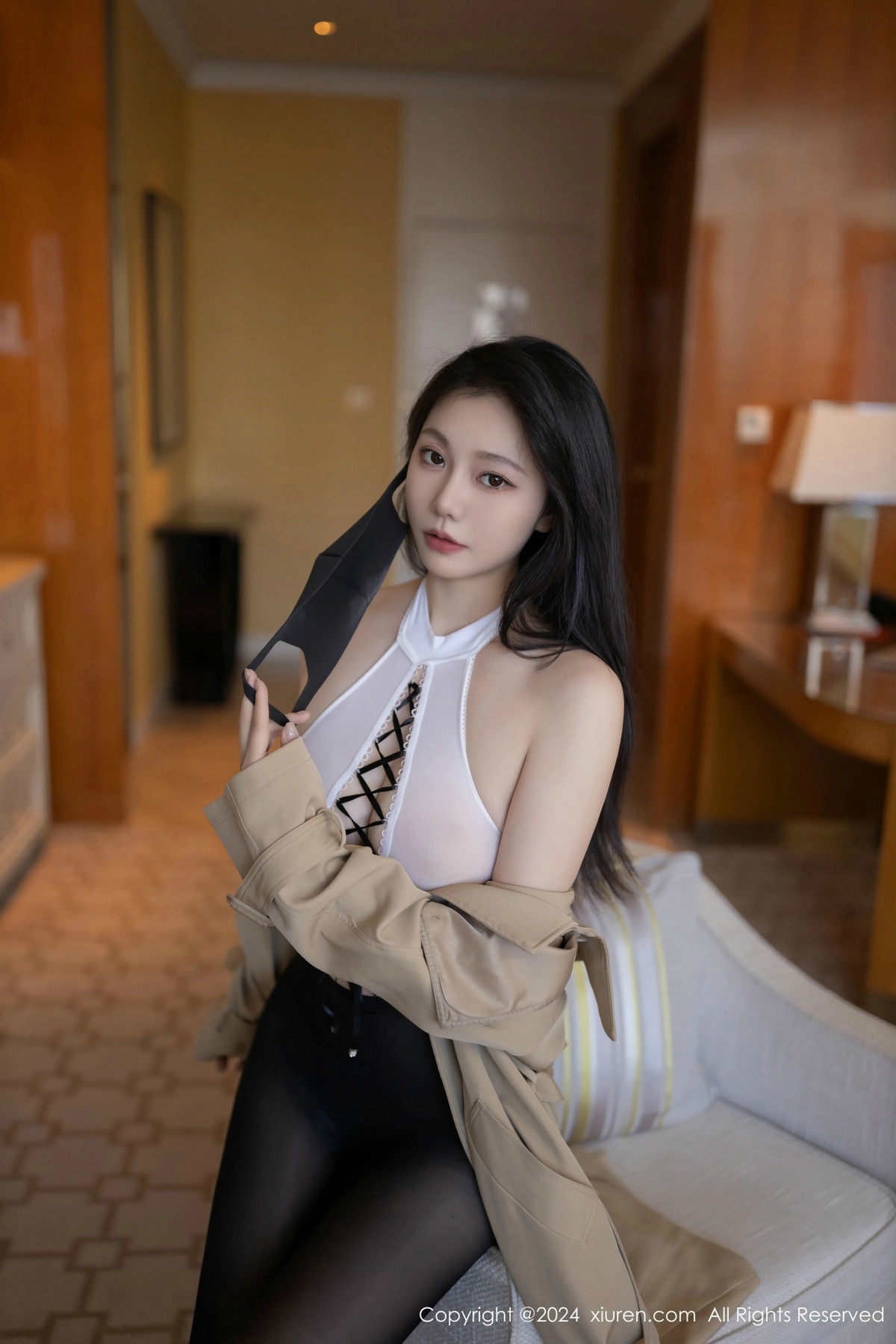 [XiuRen]高清写真图 2024.11.12 No.9436 安然anran 黑丝美腿