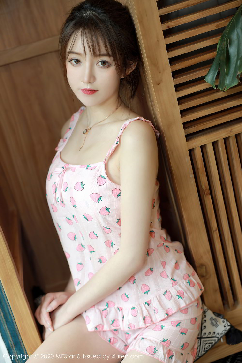 [MFStar]高清写真图 2020.07.17 VOL.349 yoo优优