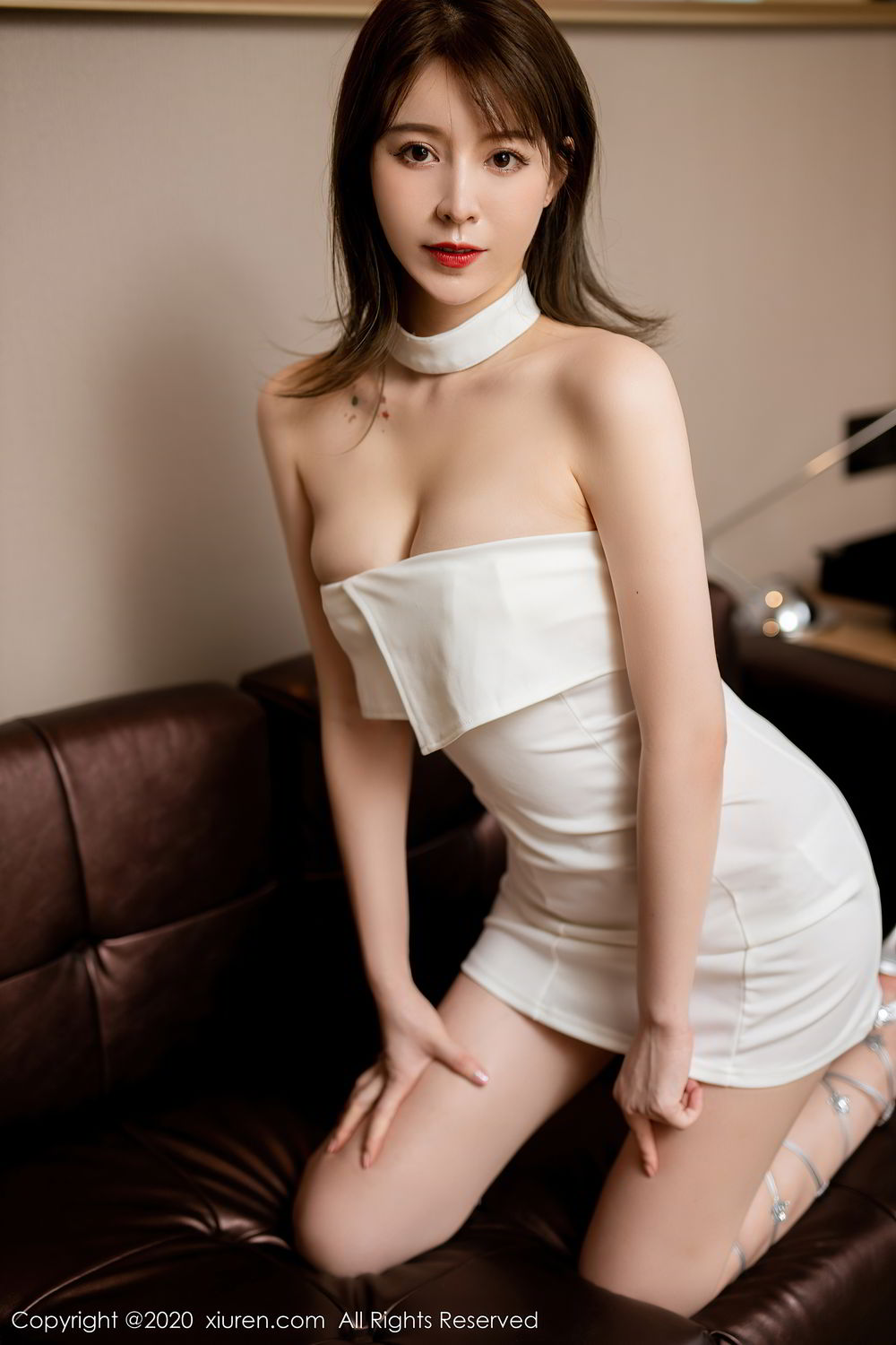[XiuRen]高清写真图 2020.08.04 No.2402 yoo优优