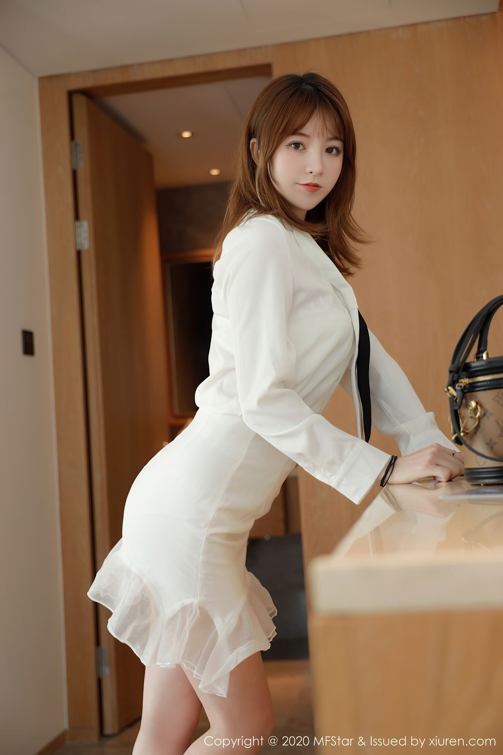 [MFStar]高清写真图 2020.10.12 VOL.400 yoo优优