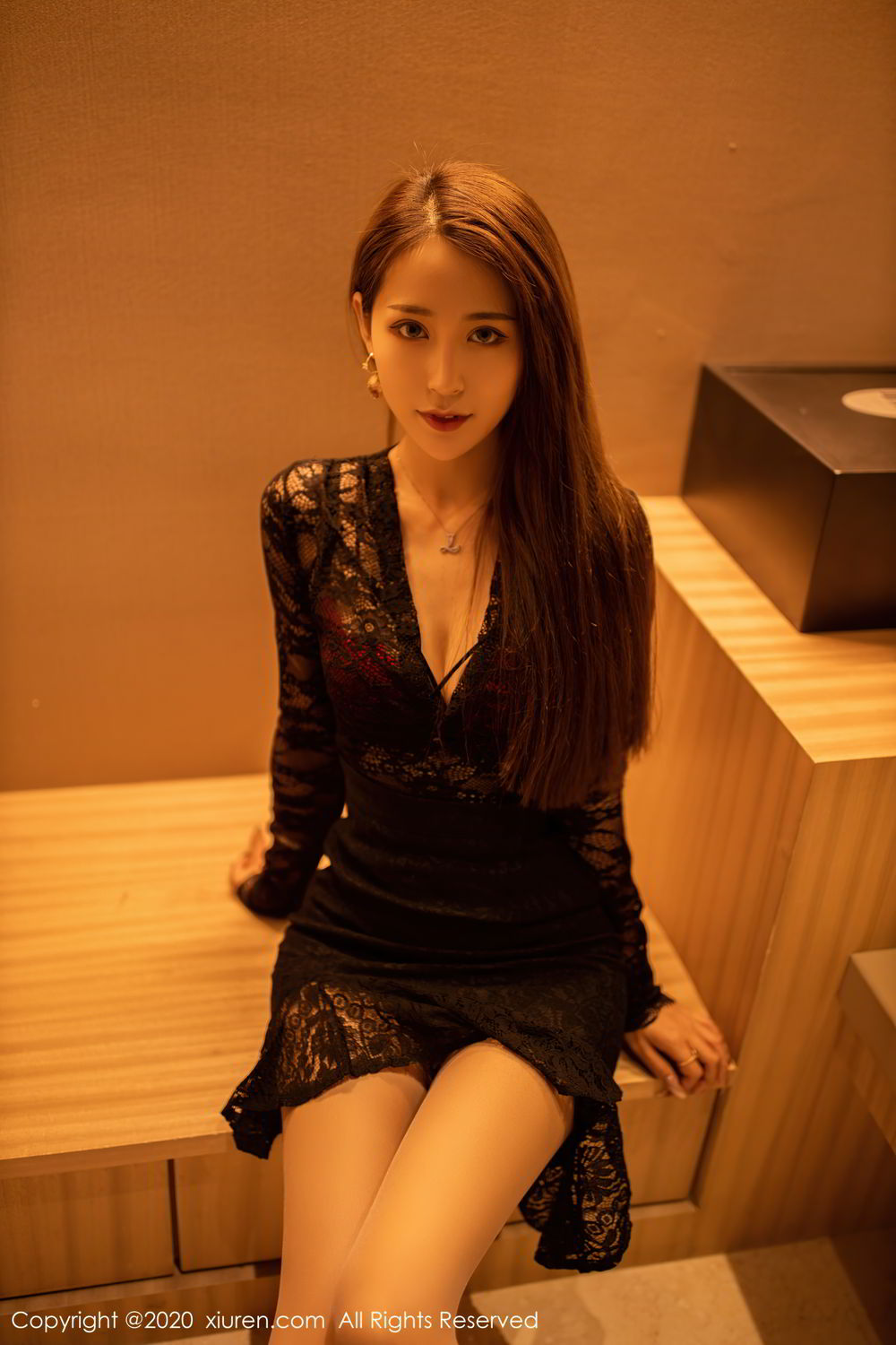 [XiuRen]高清写真图 2020.09.18 No.2576 周慕汐fairy