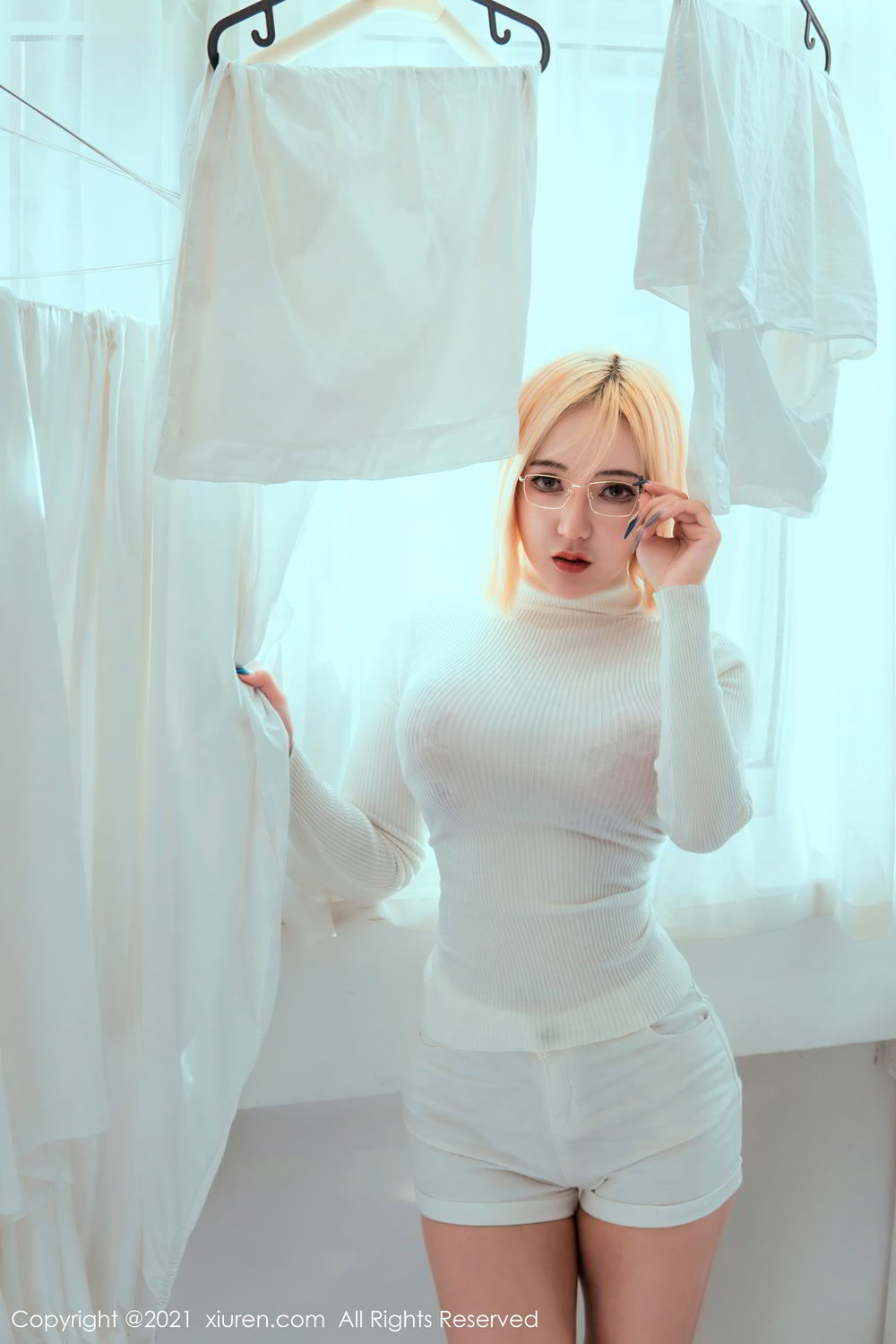 [XiuRen]高清写真图 2021.04.22 VOL.3329 文静儿