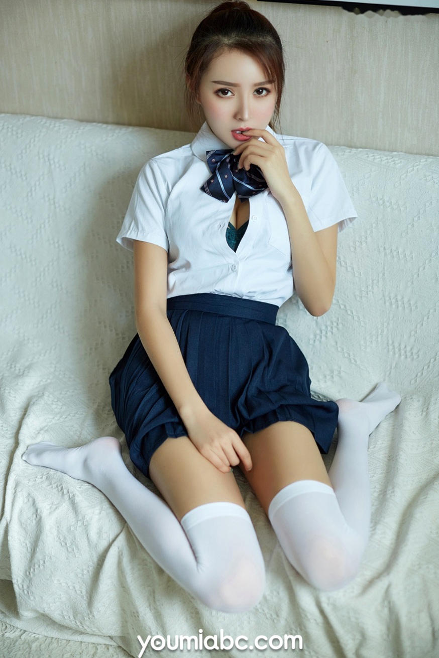 Gallery - YouMi尤蜜-黄金宝儿-《青春期》清纯校服角色扮演与性感私房美腿丝袜大尺度写真尤蜜荟 - Chiness Model 校服丝袜美腿私房照 黄金宝儿女神私房照_秀色女神 - image 2