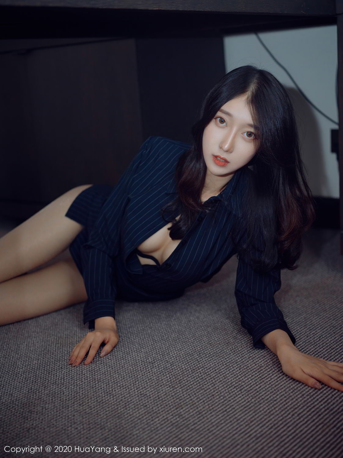 [HuaYang]高清写真图 2020.11.13 VOL.320 玥儿玥er