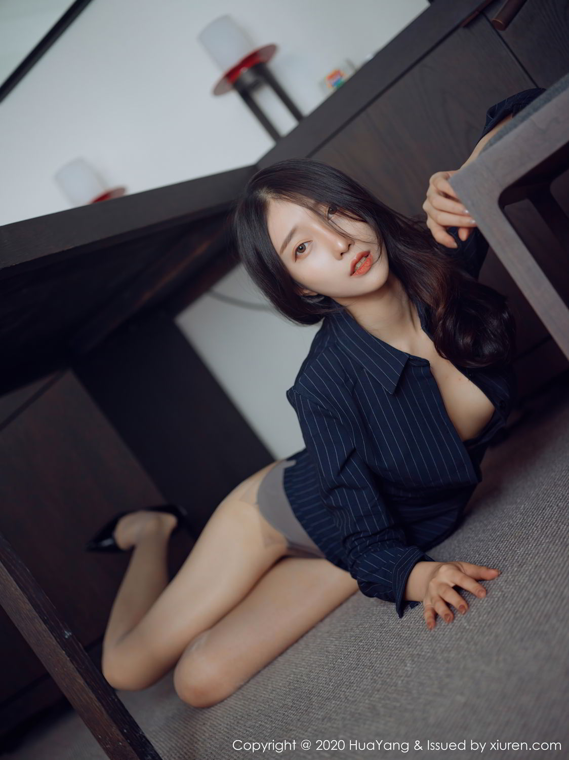 [HuaYang]高清写真图 2020.11.13 VOL.320 玥儿玥er