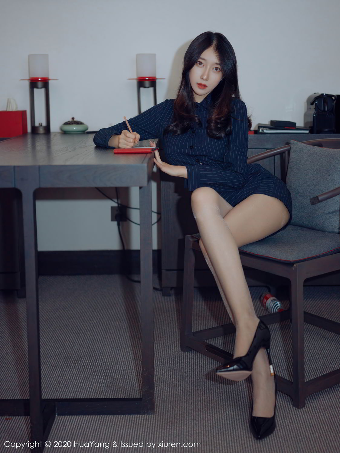 [HuaYang]高清写真图 2020.11.13 VOL.320 玥儿玥er