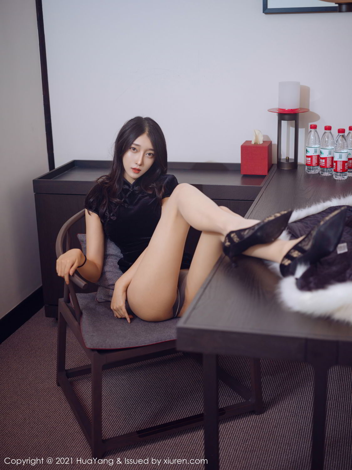 [HuaYang]高清写真图 2021.01.15 VOL.353 玥儿玥er