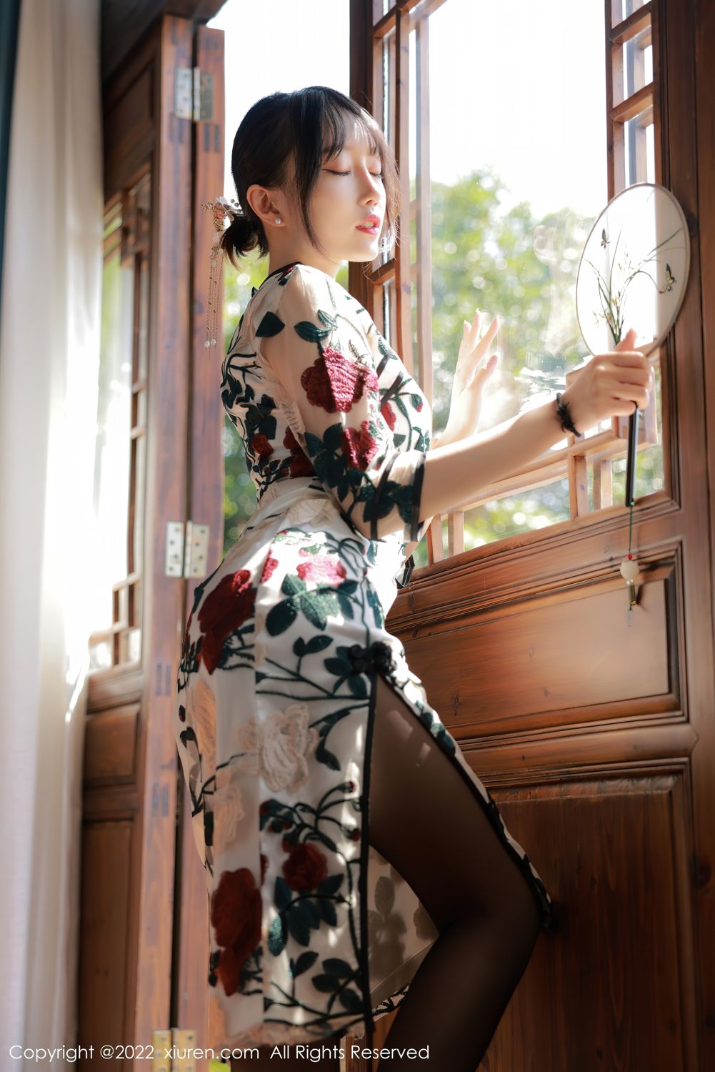 [XiuRen]高清写真图 2022.06.28 No.5199 玥儿玥er