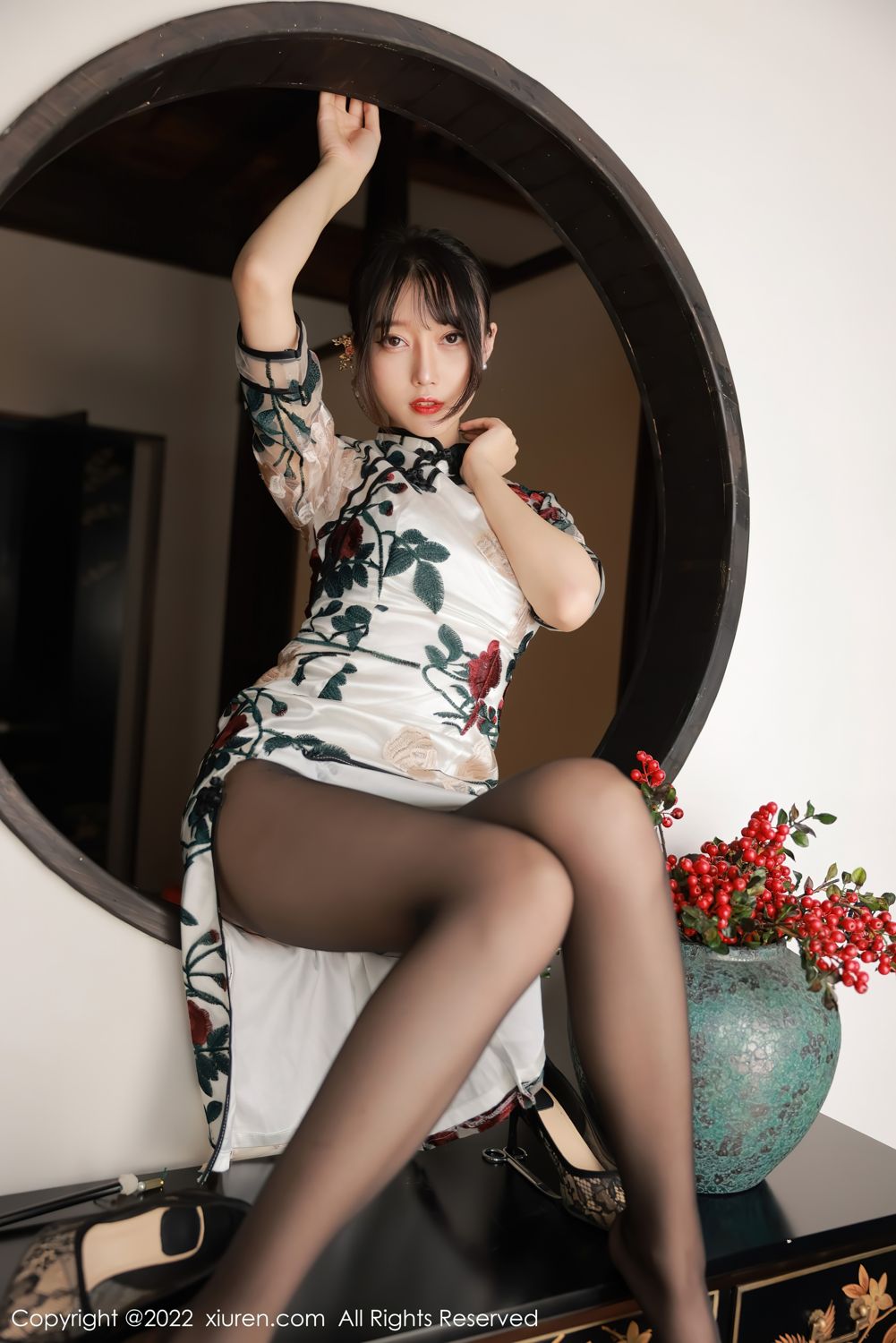 [XiuRen]高清写真图 2022.06.28 No.5199 玥儿玥er