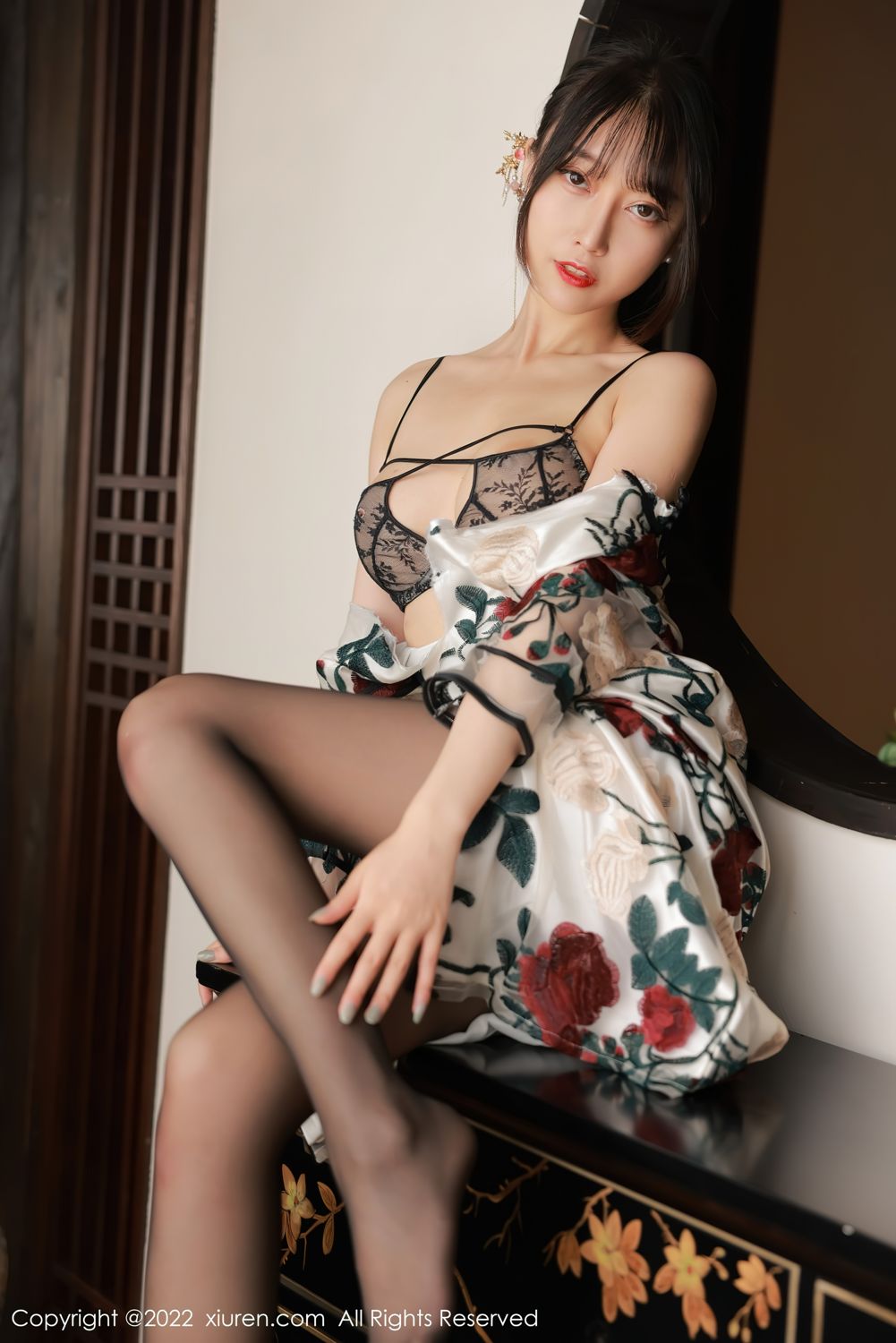 [XiuRen]高清写真图 2022.06.28 No.5199 玥儿玥er