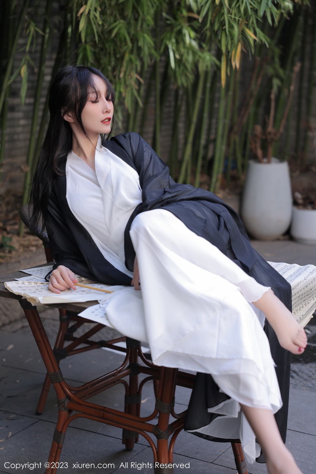 [XiuRen]高清写真图 2023.01.06 No.6094 玥儿玥er 古装美腿