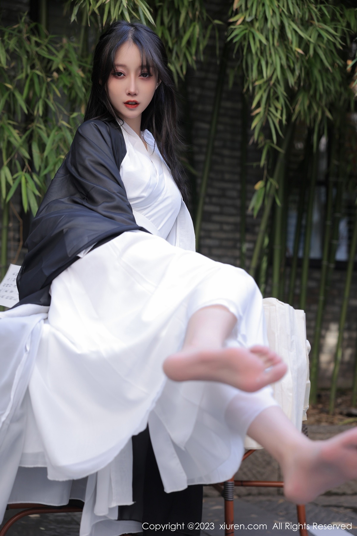 [XiuRen]高清写真图 2023.01.06 No.6094 玥儿玥er 古装美腿