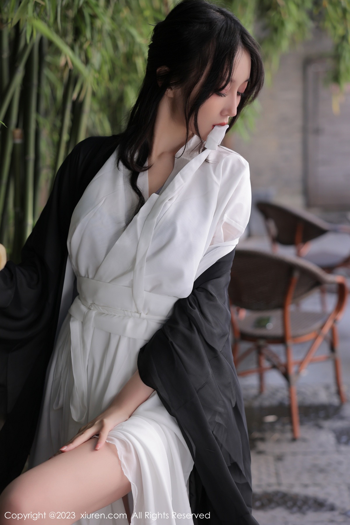 [XiuRen]高清写真图 2023.01.06 No.6094 玥儿玥er 古装美腿