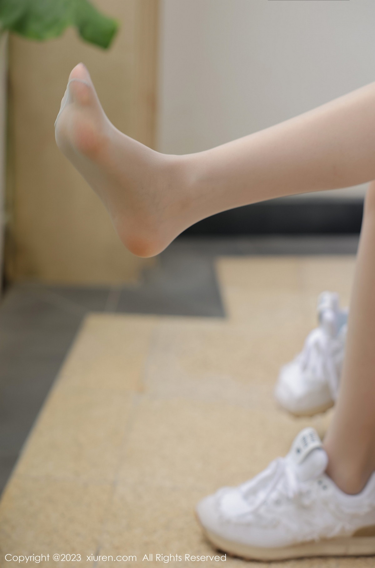 [XiuRen]高清写真图 2023.02.20 No.6292 玥儿玥er 短裙美腿