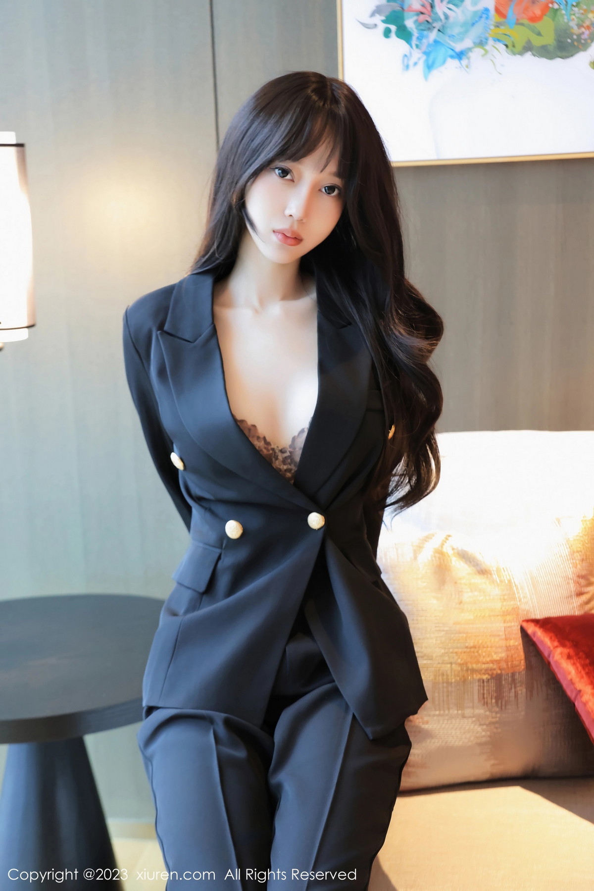 [XiuRen]高清写真图 2023.10.13 No.7502 玥儿玥er 制服美腿