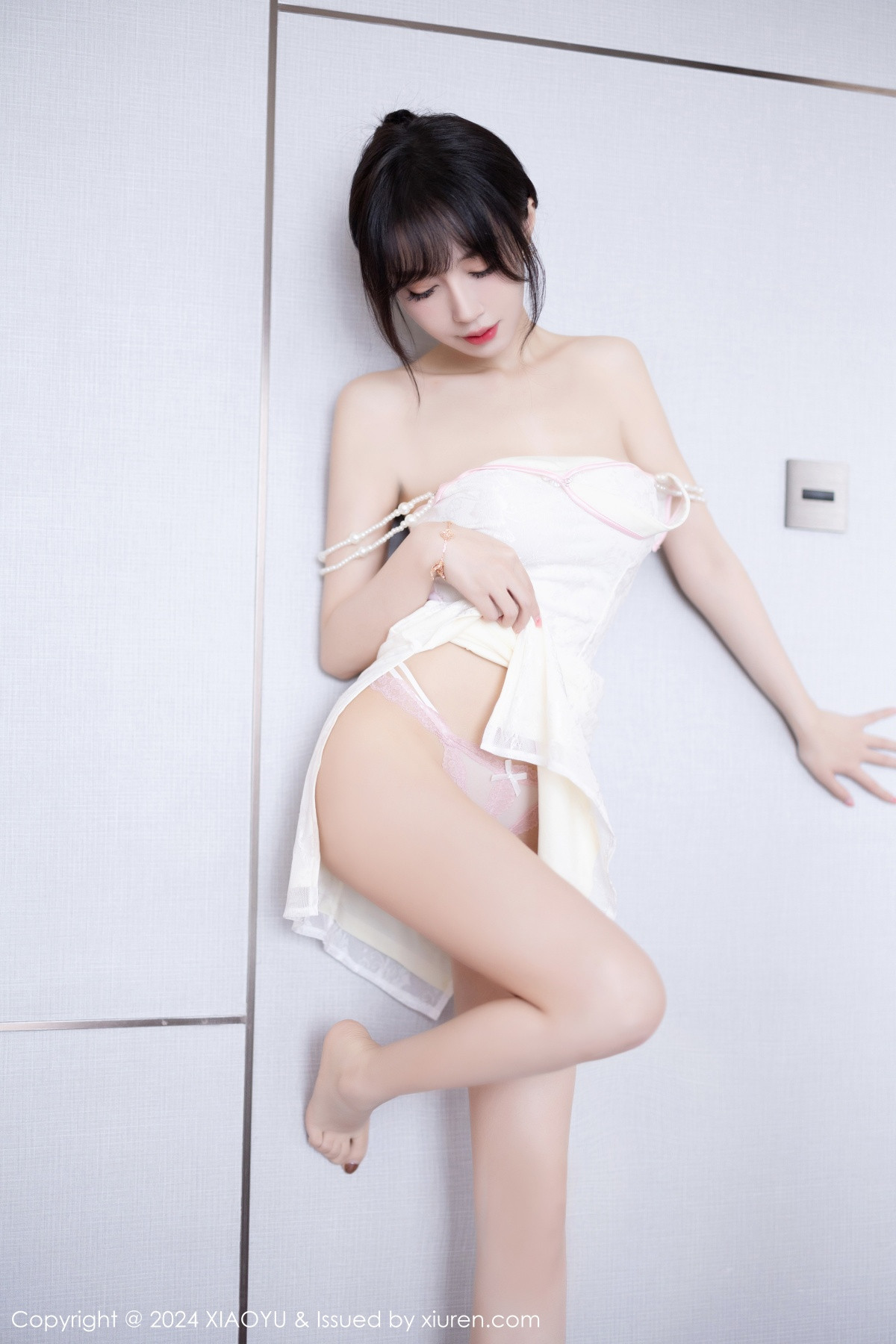 [XIAOYU]高清写真图 2024.01.17 VOL.1186 玥儿玥er 旗袍美腿