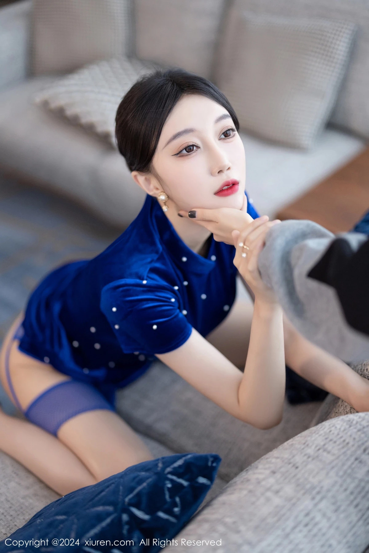 [XiuRen]高清写真图 2024.03.27 No.8298 玥儿玥 美腿清纯